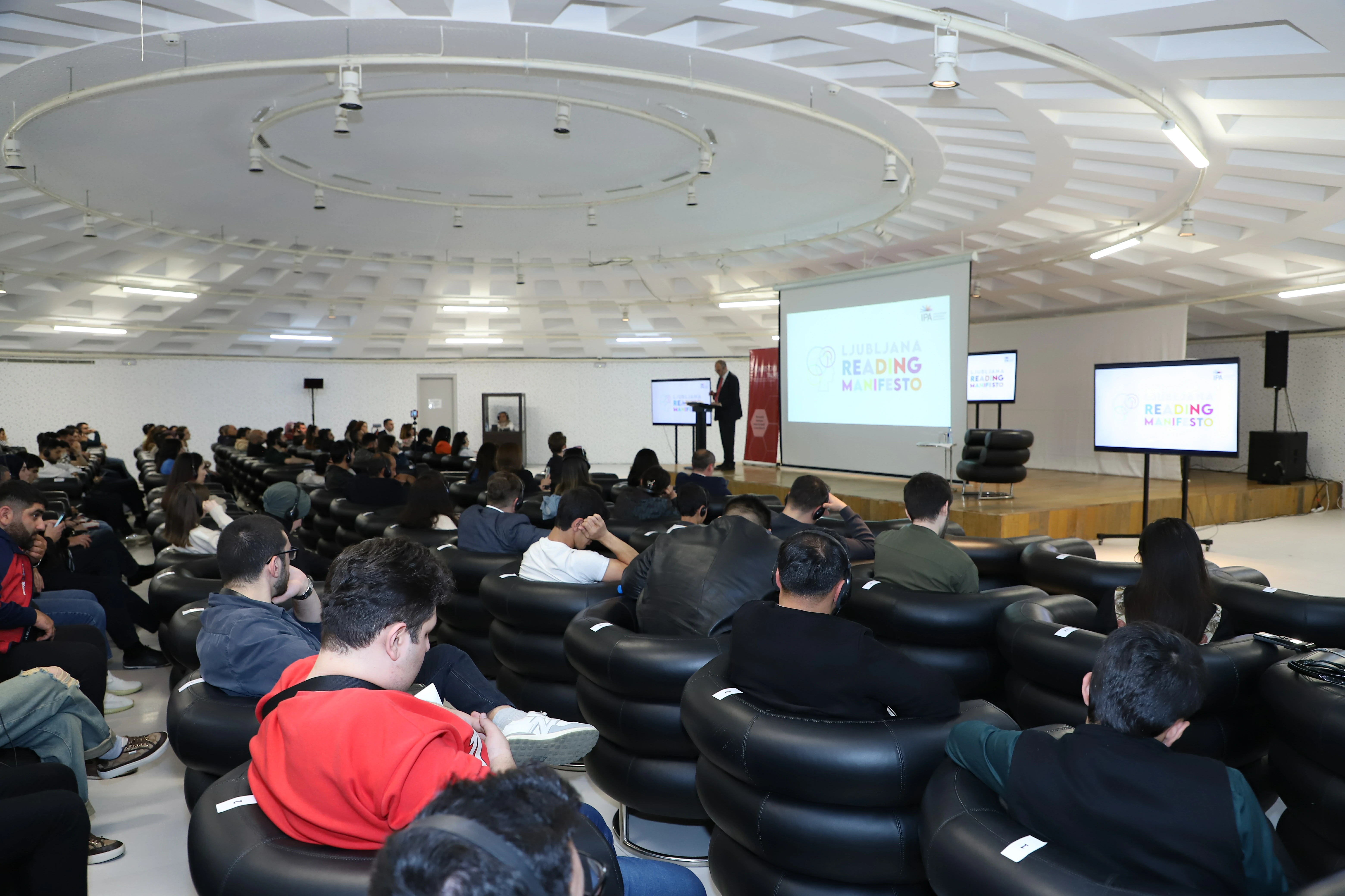 Kitabistan Talk. Freedom to publish and censorship.